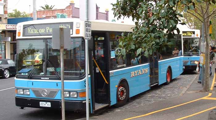 Ryans Mercedes O405NH Volgren 34